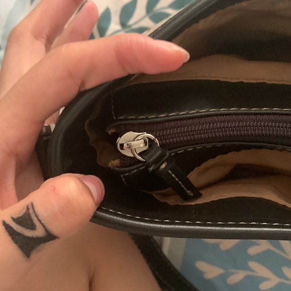 Crazy Horse by Liz Claiborne Shoulder Bag - Picture 14 of 17